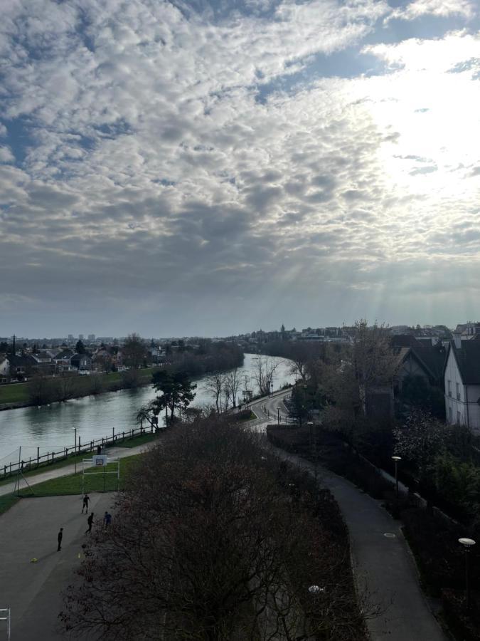 Residhome Neuilly Bords De Marne Exteriér fotografie